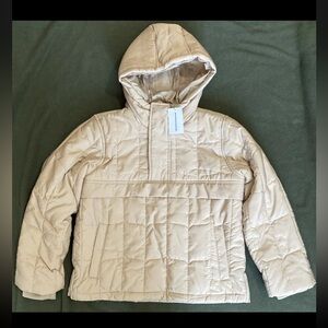NWT Boy’s Quilted Puffer Pull Over Coat. Size Large 10. Tan. Amazon Essentials